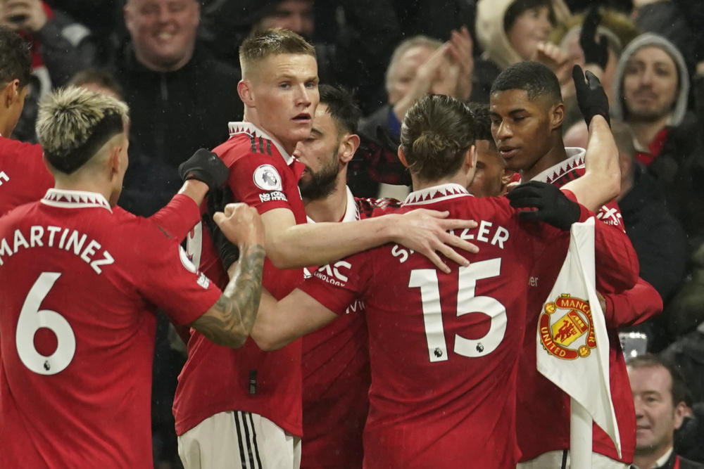 他的表现给 他的表现给